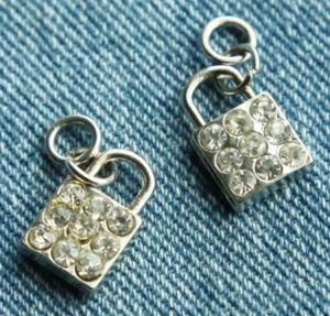 Metalen hanger bedels met diamant